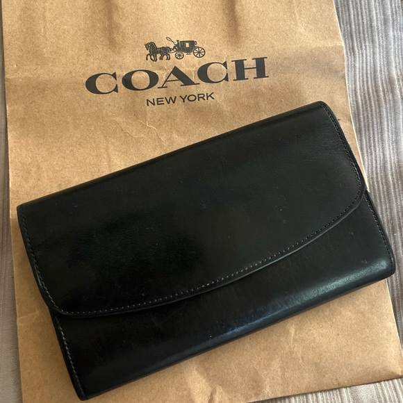 Vintage Coach Envelope Black Clutch Style 4847 - Picture 1 of 9